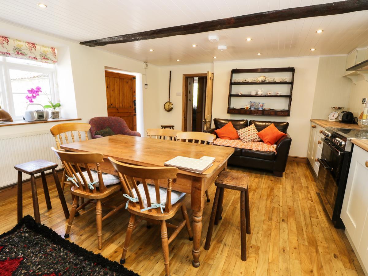 Auburn House Villa Nawton Kültér fotó
